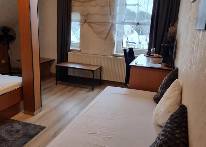 Uma-dres Gasthof Lichtenstein (Saxony)